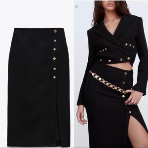 Zara Black Midi Skirt with Gold Button Detail (Medium)